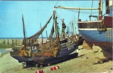 Postcard LITTLE PALE YOUNG FLYING FISH RX Boat Watercraft Vehicle Mast AA08261