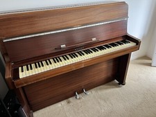 Knight Piano