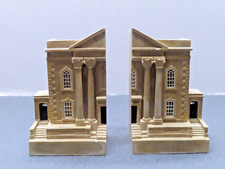 Queen Anne House 18c