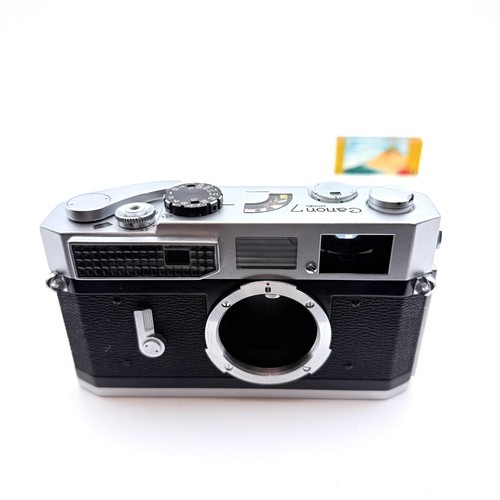 Canon model 35mm rangefinder - 7,