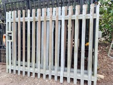  PALISADE GATES, SITE ,YARD,£599 ,16ft, Security,Stables