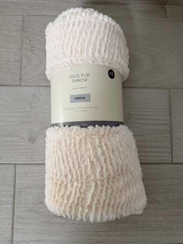 Bnwt matalan cream ribbed faux - bnwt,