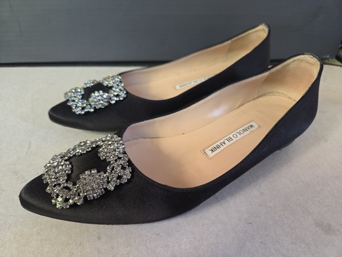 Manolo blahnik hangisi jewel - blahnik,