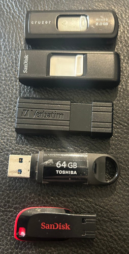 Job lot flash - drives, toshiba