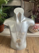 Estée Lauder Necklace Pennant