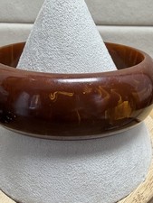 Vintage Chunky Bakelite Bangle