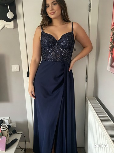Title navy blue sequin bust - navy,