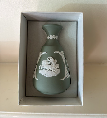 Wedgwood jasperware sage green - wedgwood,