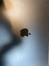 mac book A2681 screen