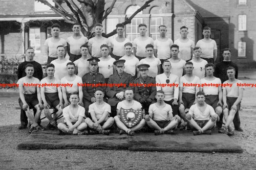 F024110 sports team - f024110, royal