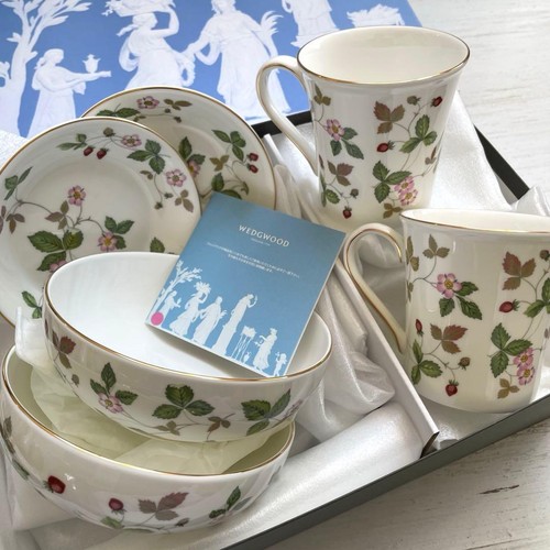 Wedgwood wild strawberry mug - wedgwood,
