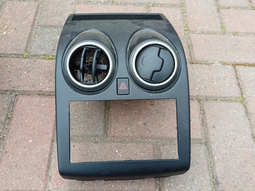 Nissan qashqai j10 centre - nissan,