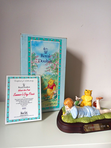 Royal doulton winnie the pooh - doulton,