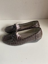 Trueform Ladies Slip On Brown Casual Shoe Size 6 (39)