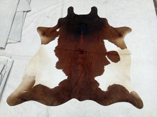100 natural cowhide - 10:100%, rug