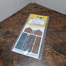 Unopened Kestrel Designs N Gauge Stable Block Plastic Model Kit KD34