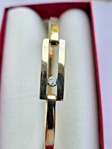 Silver and aquamarine bangle