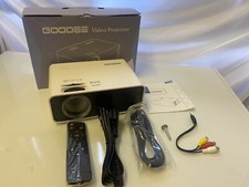 GOODEE mini projector