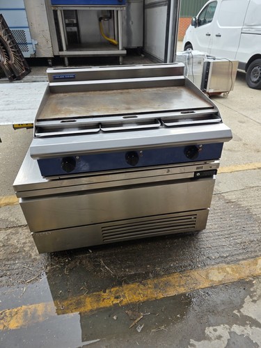 Blue seal electric - griddle, 3