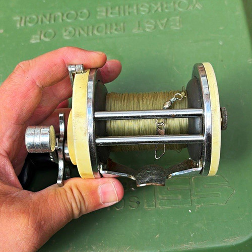 Mitchell 600 baitcast reel - baitcast,