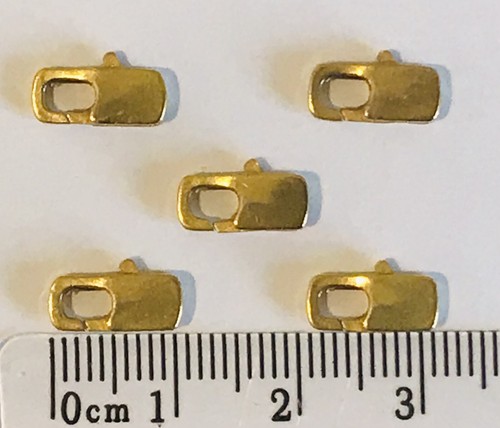 9ct gold 10mm yellow trigger - 9ct,
