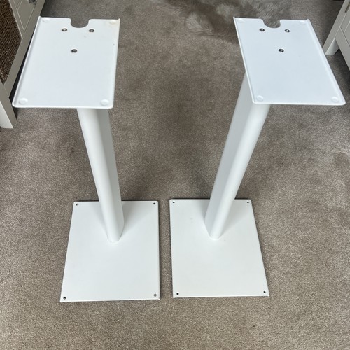 Acoustics 3000 series stands - q,