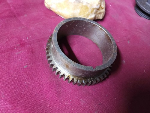 Daimler ferret gearbox spur - ferret,
