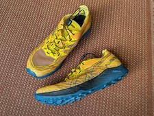 ASICS Fuji Speed Trail Running Shoes UK7 EU41.5