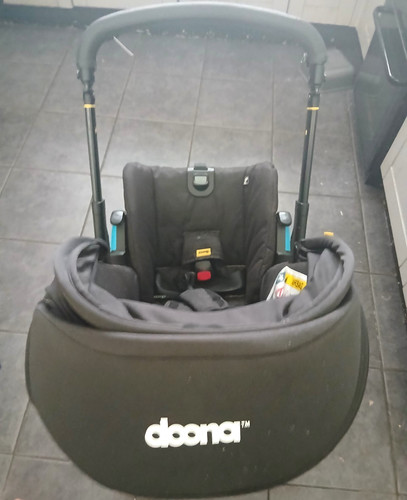 Doona pushchair black with - doona, x