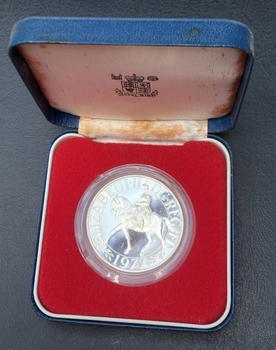 1977 royal mint - royal, silver