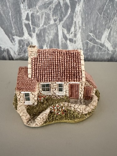 Lilliput lane inglewood - lilliput,