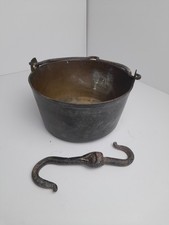 Vintage Heavy Cauldron Style