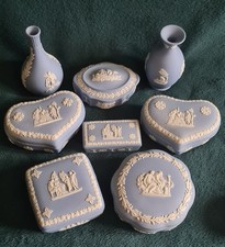 VINTAGE  JASPERWARE WEDGEWOOD
