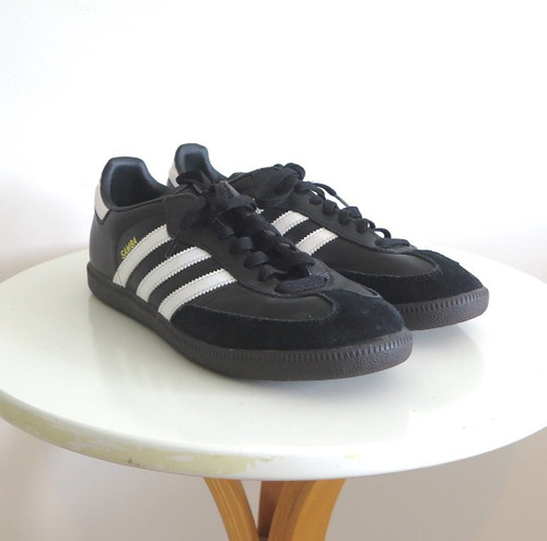 Adidas black sambas vgc - sambas,