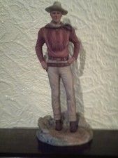 John Wayne statue "Hondo" film