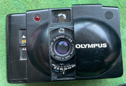 Olympus xa2 vintage 35mm - olympus,