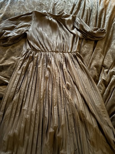Black pleated dress - h, &