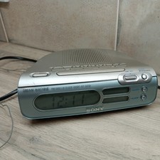 Sony Dream Machine FM Radio Alarm Clock Radio ICF-C273L, Silver. A1 condition 