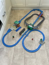 Tomy TrackMaster Thomas & Cranky Deluxe Action Train Set 4777 Plus Extra Set