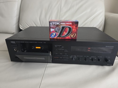 Yamaha stereo cassette - cassette, deck