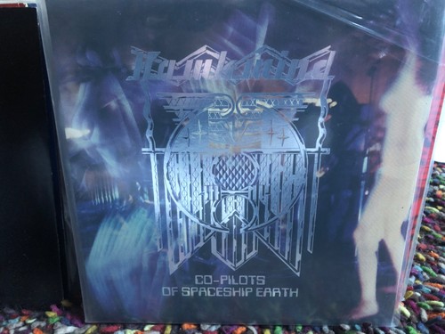 Hawkwind pilots of - co-pilots,