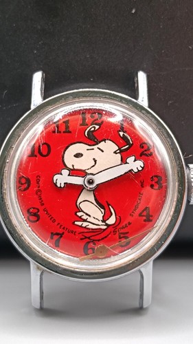 Vintage 1970s timex snoopy - vintage,