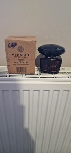 Versace cryatal noir eau - versace,