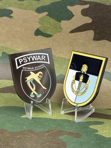 Army jfk special warfare - army,