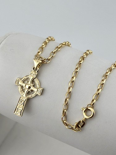 9ct yellow gold engraved - 9ct,