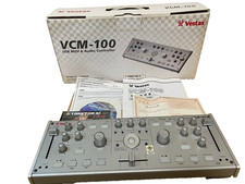 Vestax VCM-100 DJ controller