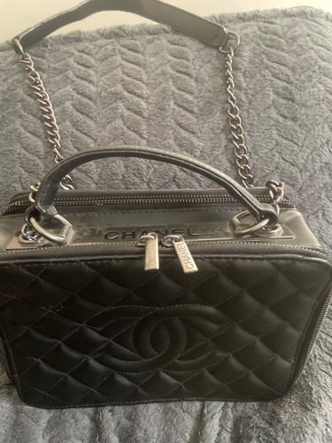Over shoulder chanel - chanel, bag