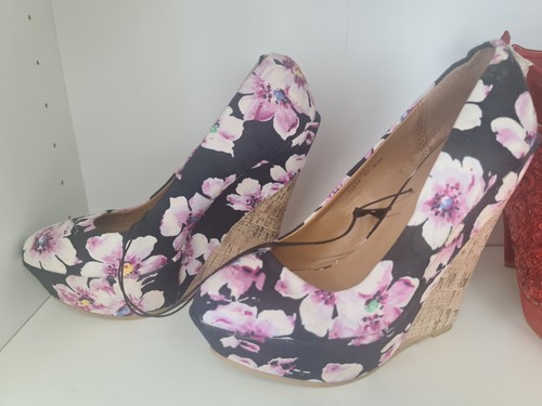 Black and purple - purple, floral