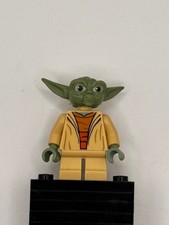 LEGO Star Wars Yoda minifigure