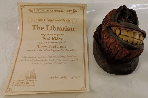 Terry pratchett discworld - pratchett,